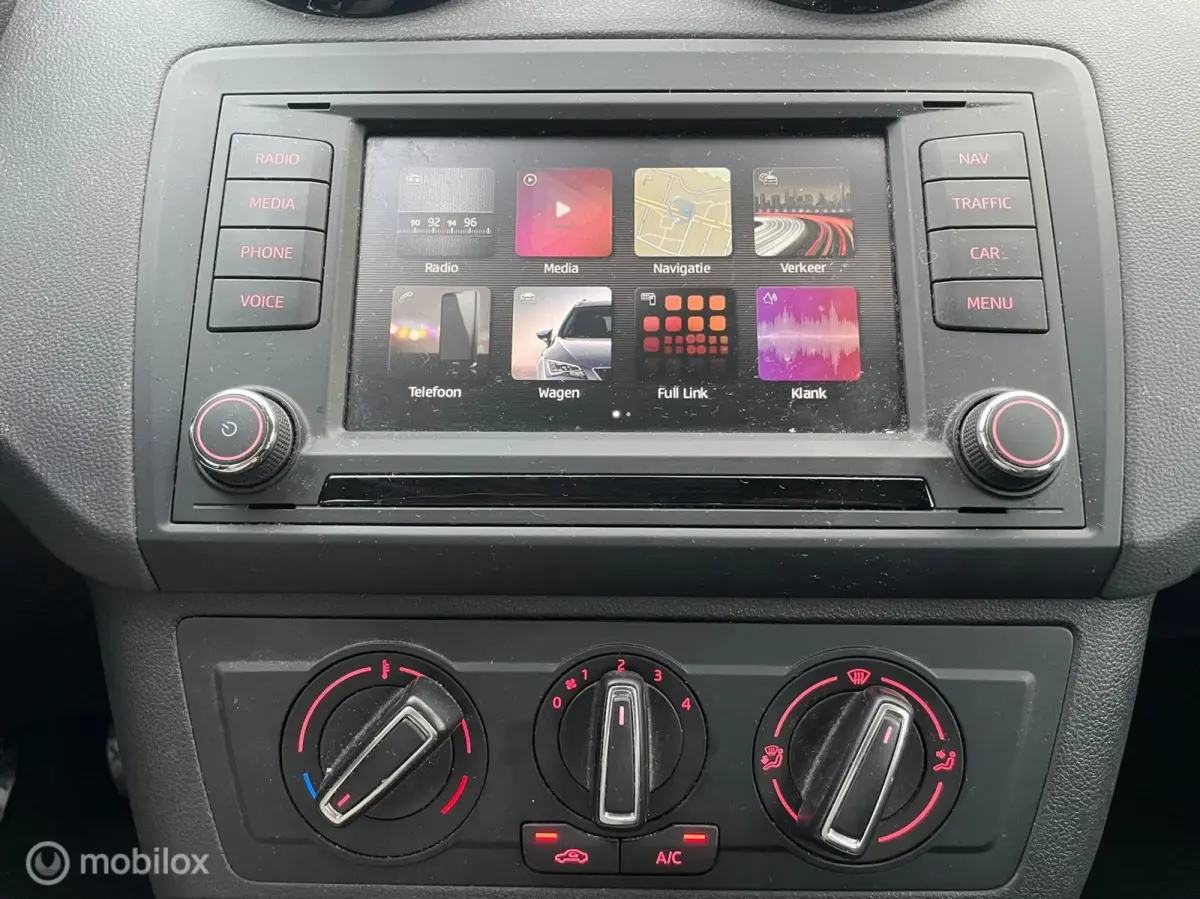 1.4 TDI Style Connect NAVIGATIE AIRCO CRUISE