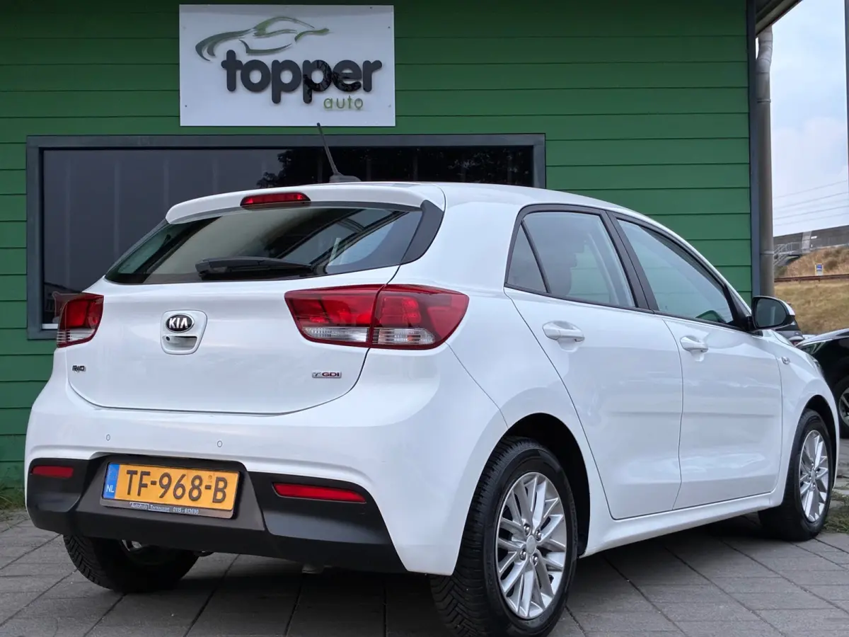 1.0 TGDI ComfortPlusLine Navigator|Camera|Navigatie|Airco|CruiseControl|PDC|Nieuwe APK|NAP|