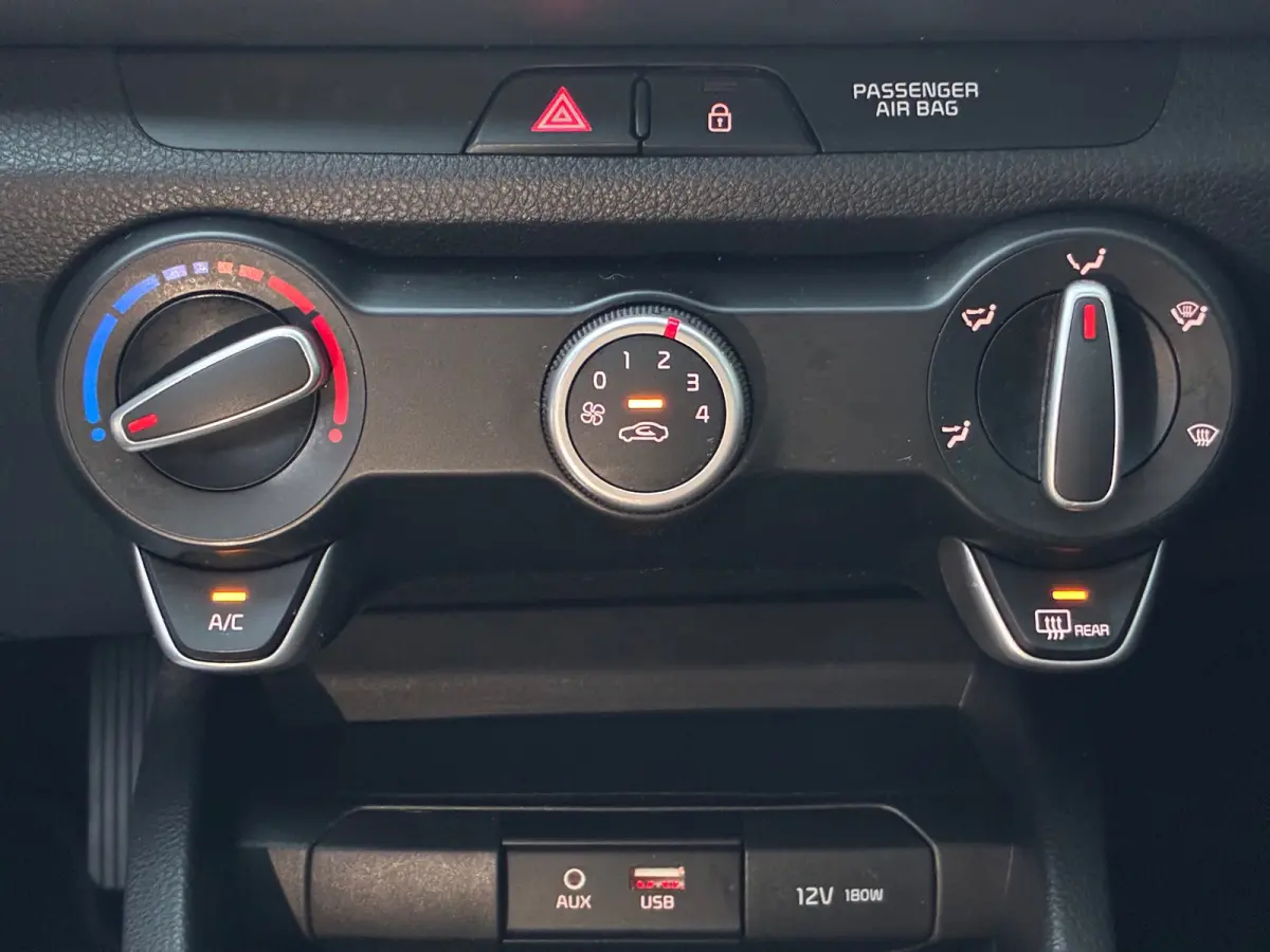 1.0 TGDI ComfortPlusLine Navigator|Camera|Navigatie|Airco|CruiseControl|PDC|Nieuwe APK|NAP|