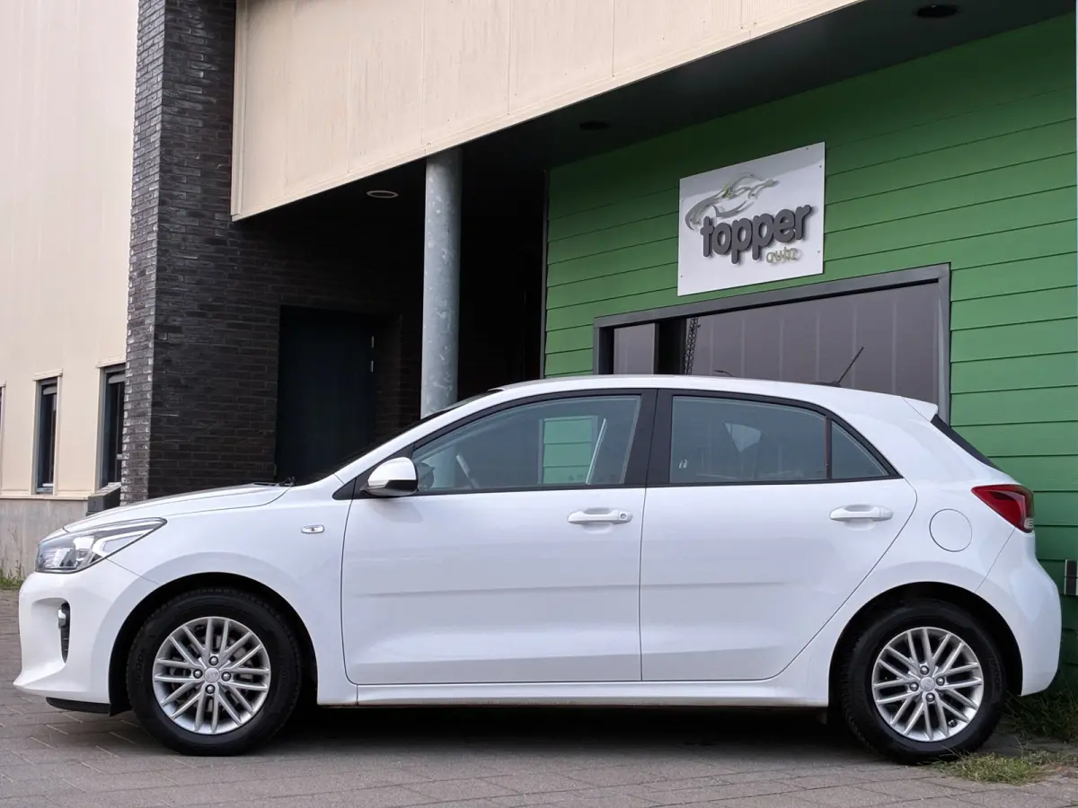 1.0 TGDI ComfortPlusLine Navigator|Camera|Navigatie|Airco|CruiseControl|PDC|Nieuwe APK|NAP|