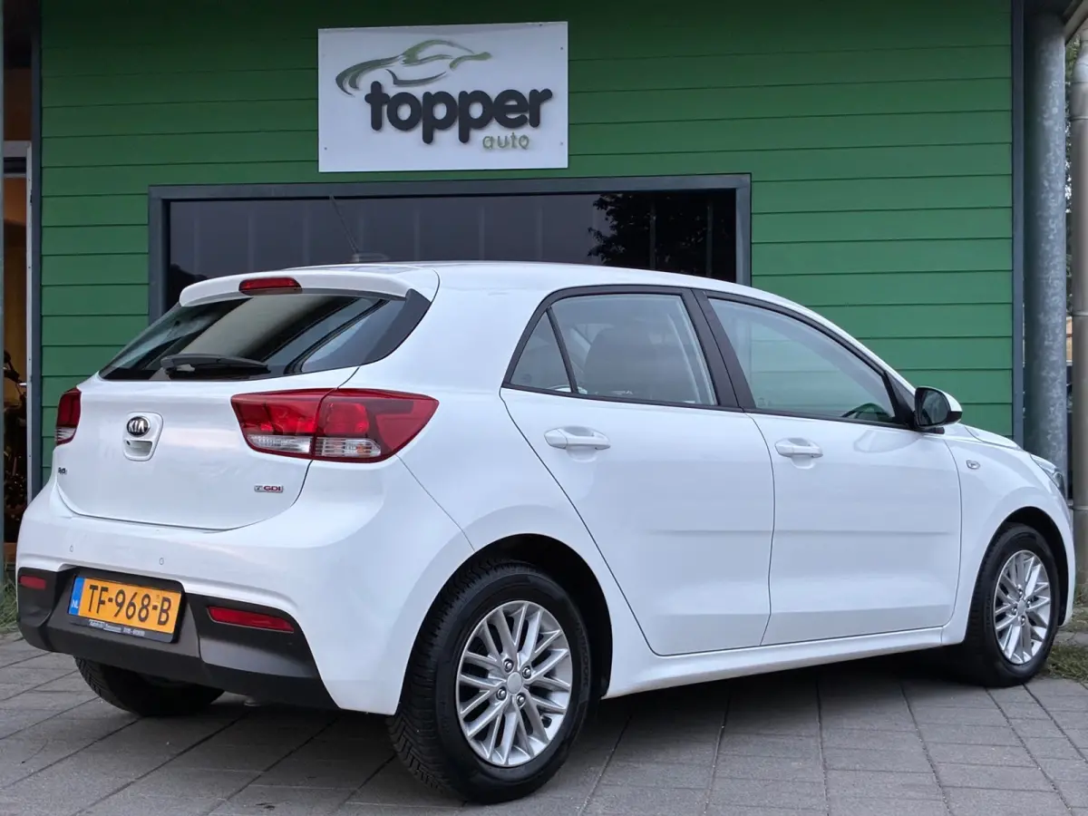 1.0 TGDI ComfortPlusLine Navigator|Camera|Navigatie|Airco|CruiseControl|PDC|Nieuwe APK|NAP|