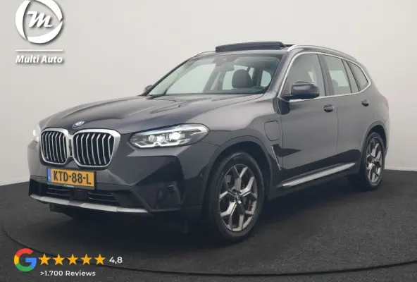 xDrive30e PHEV FACELIFT 293pk Dealer O.H | Panodak | 360 Camera | Adaptive Cruise | Head Up | Lederen Sportstoelen Verwarmd | Keyless | BLIS | Apple Carplay | Navigatie | Virtual | DAB | 19"