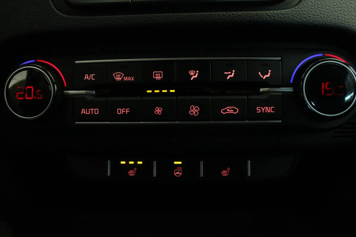 1.6 CRDi MHEV DynamicPlusLine