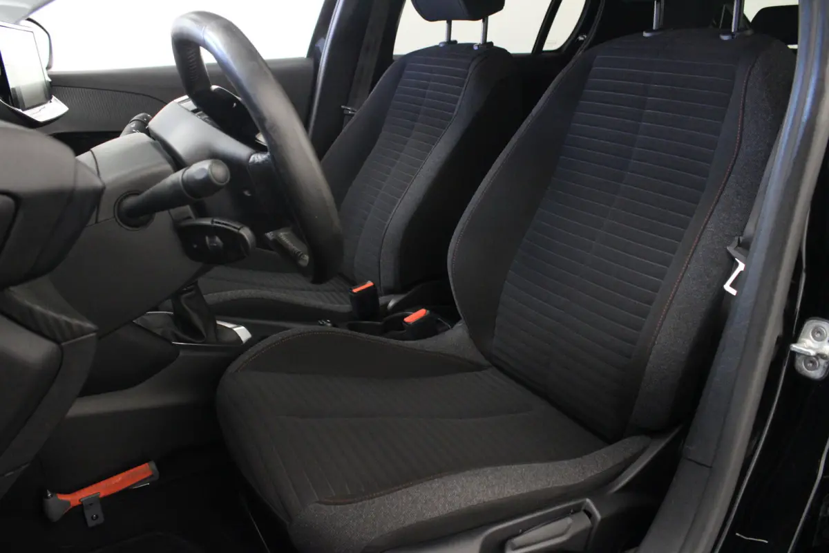 1.2 PureTech Active Pack