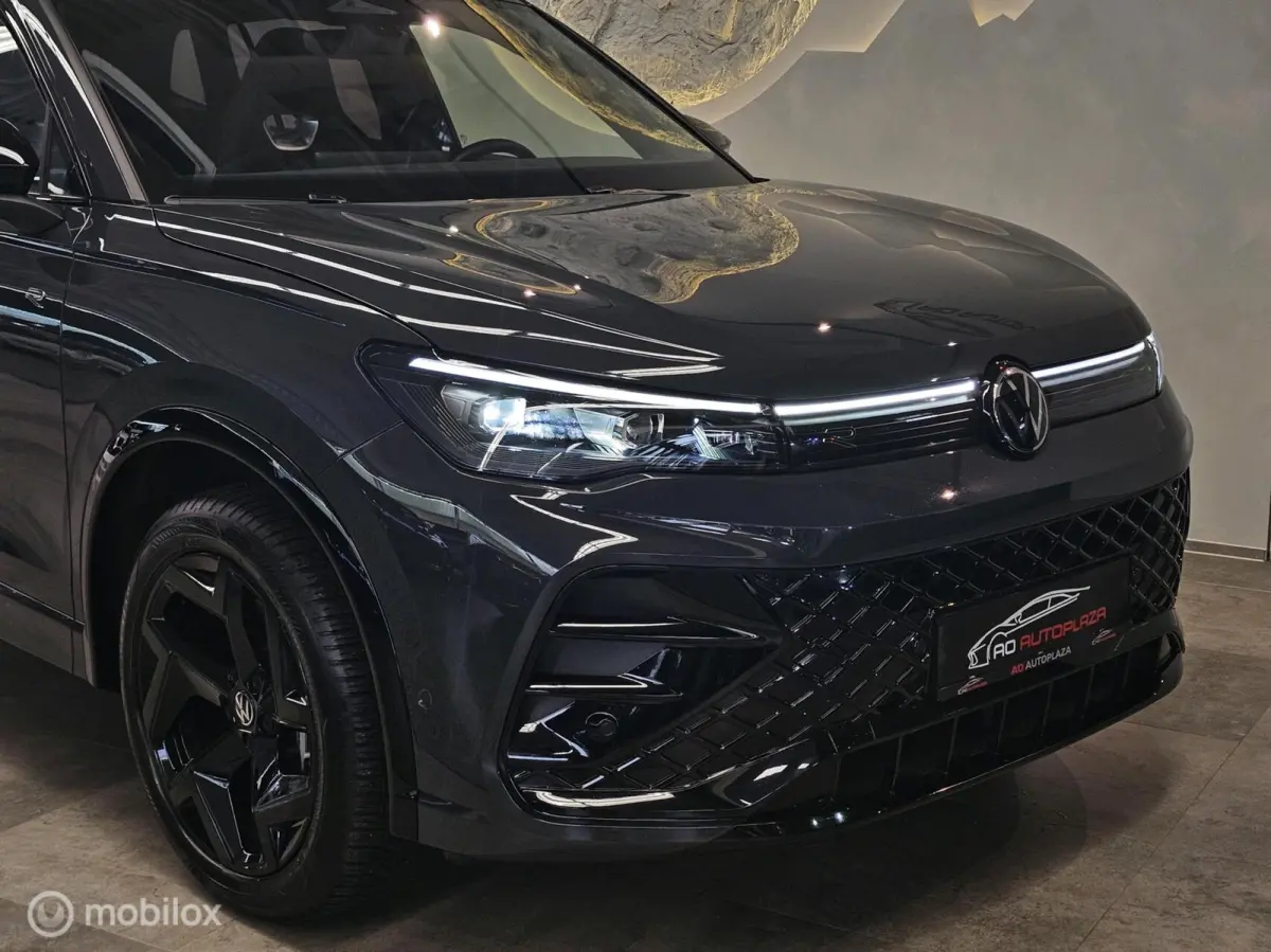 1.5 eHybrid 3x R-Line Panorama/Black Style