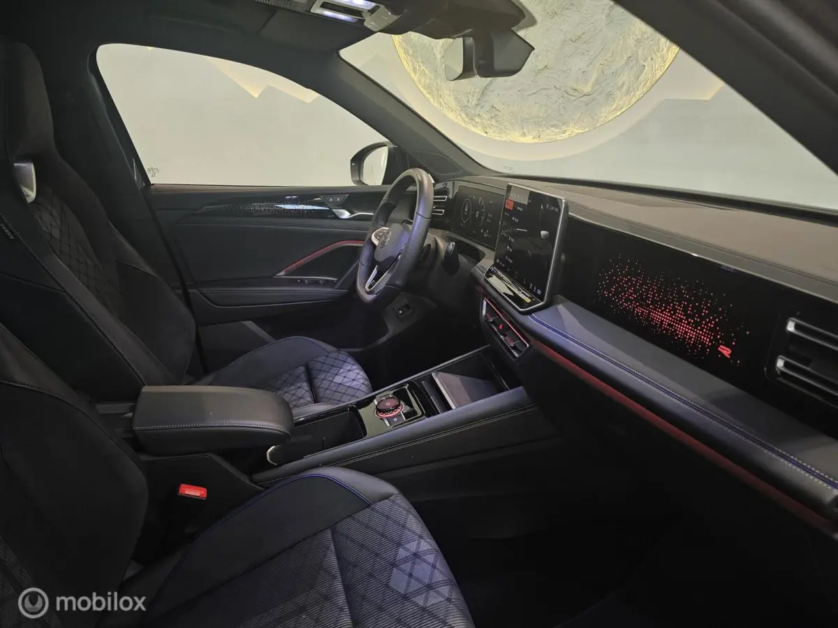 1.5 eHybrid 3x R-Line Panorama/Black Style