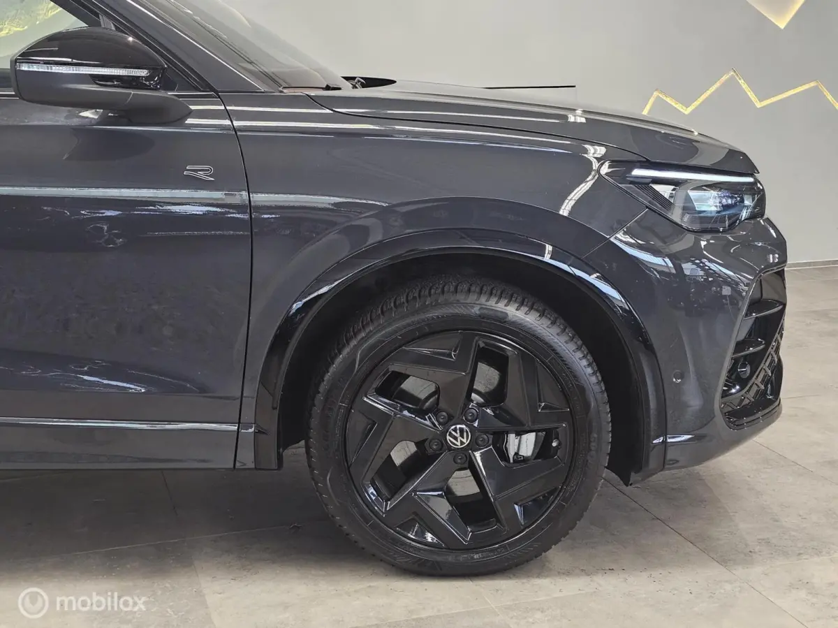 1.5 eHybrid 3x R-Line Panorama/Black Style