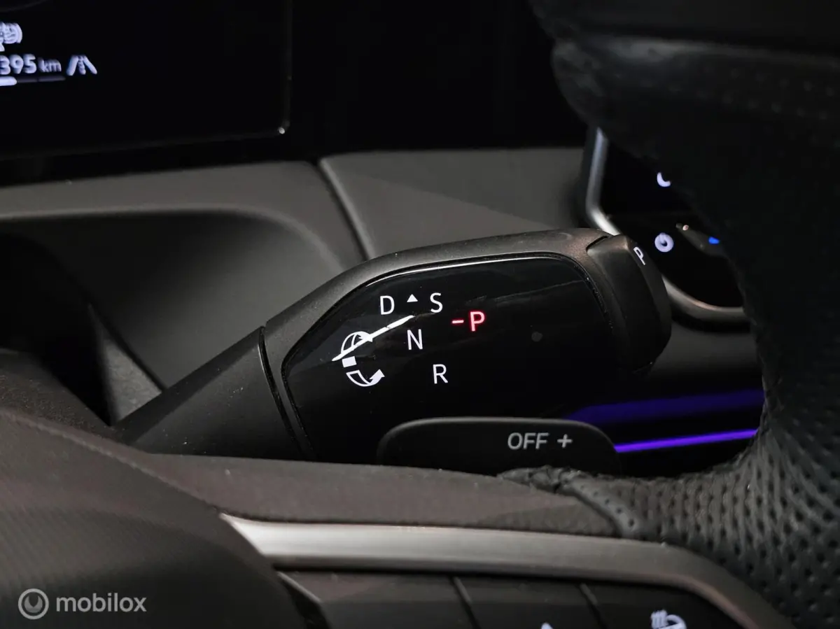 1.5 eHybrid 3x R-Line Panorama/Black Style