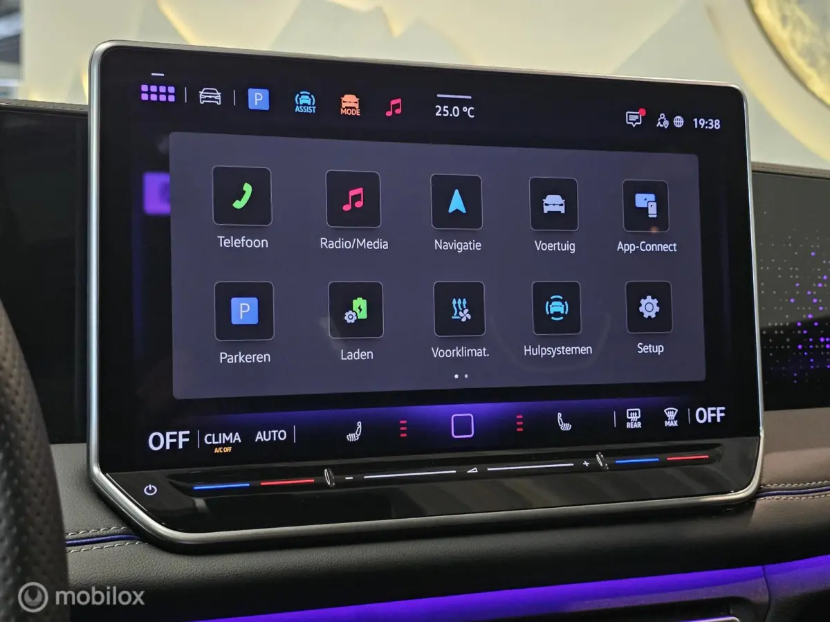 1.5 eHybrid 3x R-Line Panorama/Black Style