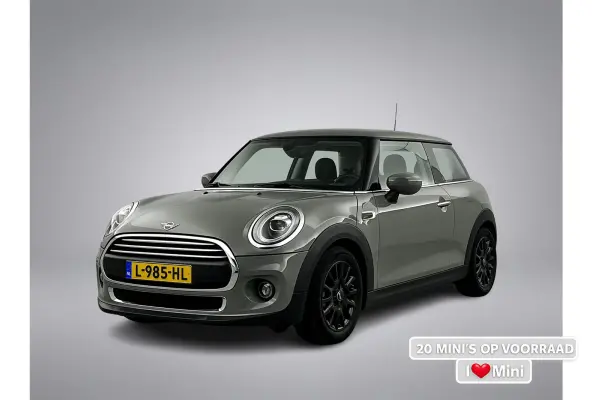 1.5 one Essential Facelift Digital Cockpit/Carplay/Navi/Keyless entry/Park.sens