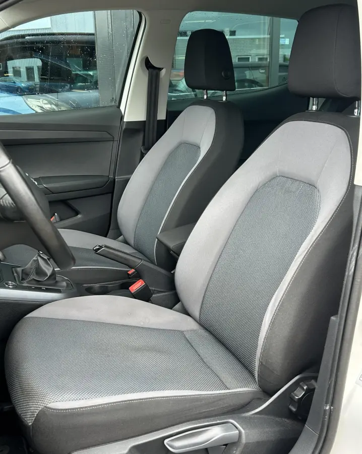 1.0 TSI Style Business Intense | LUXE | 1e Eigenaar | NL AUTO | NAP | Achteruitrijcamera | Dodehoekdetectie | Adaptive Cruise Control | Carplay | Navigatie | Climate Control | Parkeersensore