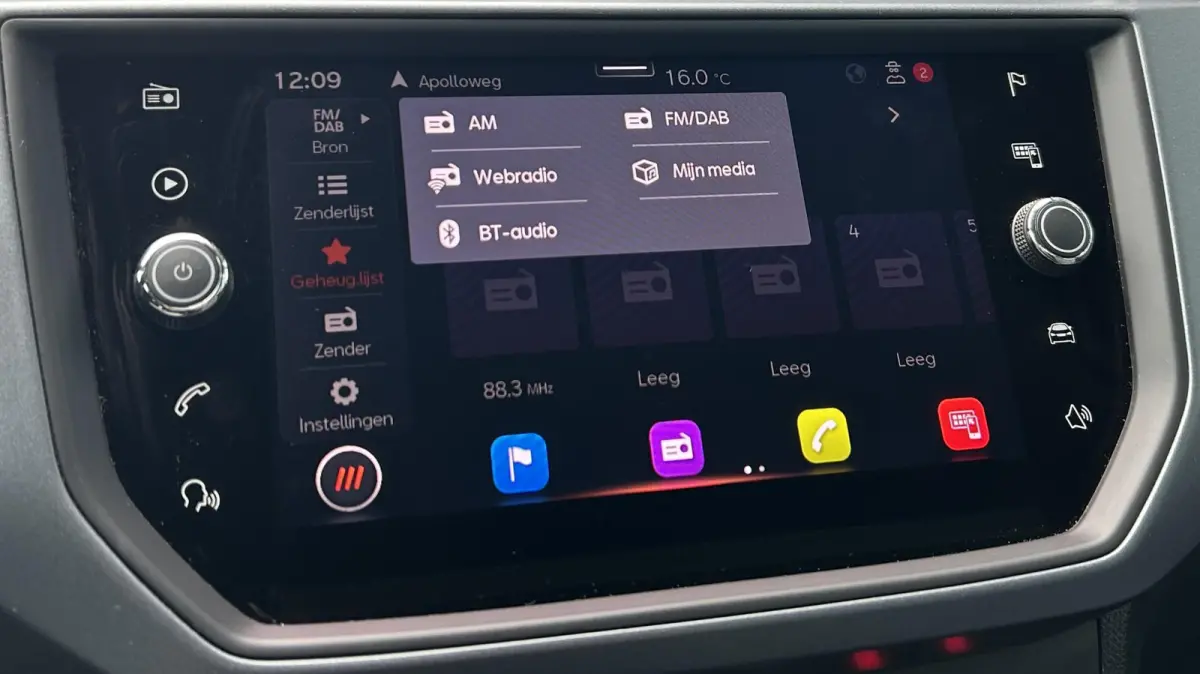 1.0 TSI Style Business Intense | LUXE | 1e Eigenaar | NL AUTO | NAP | Achteruitrijcamera | Dodehoekdetectie | Adaptive Cruise Control | Carplay | Navigatie | Climate Control | Parkeersensore