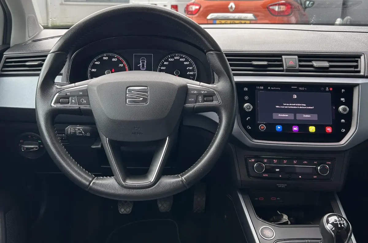 1.0 TSI Style Business Intense | LUXE | 1e Eigenaar | NL AUTO | NAP | Achteruitrijcamera | Dodehoekdetectie | Adaptive Cruise Control | Carplay | Navigatie | Climate Control | Parkeersensore