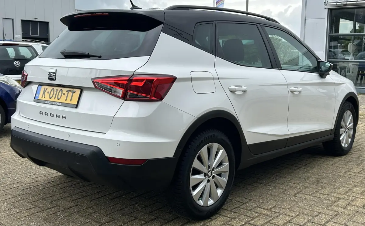 1.0 TSI Style Business Intense | LUXE | 1e Eigenaar | NL AUTO | NAP | Achteruitrijcamera | Dodehoekdetectie | Adaptive Cruise Control | Carplay | Navigatie | Climate Control | Parkeersensore