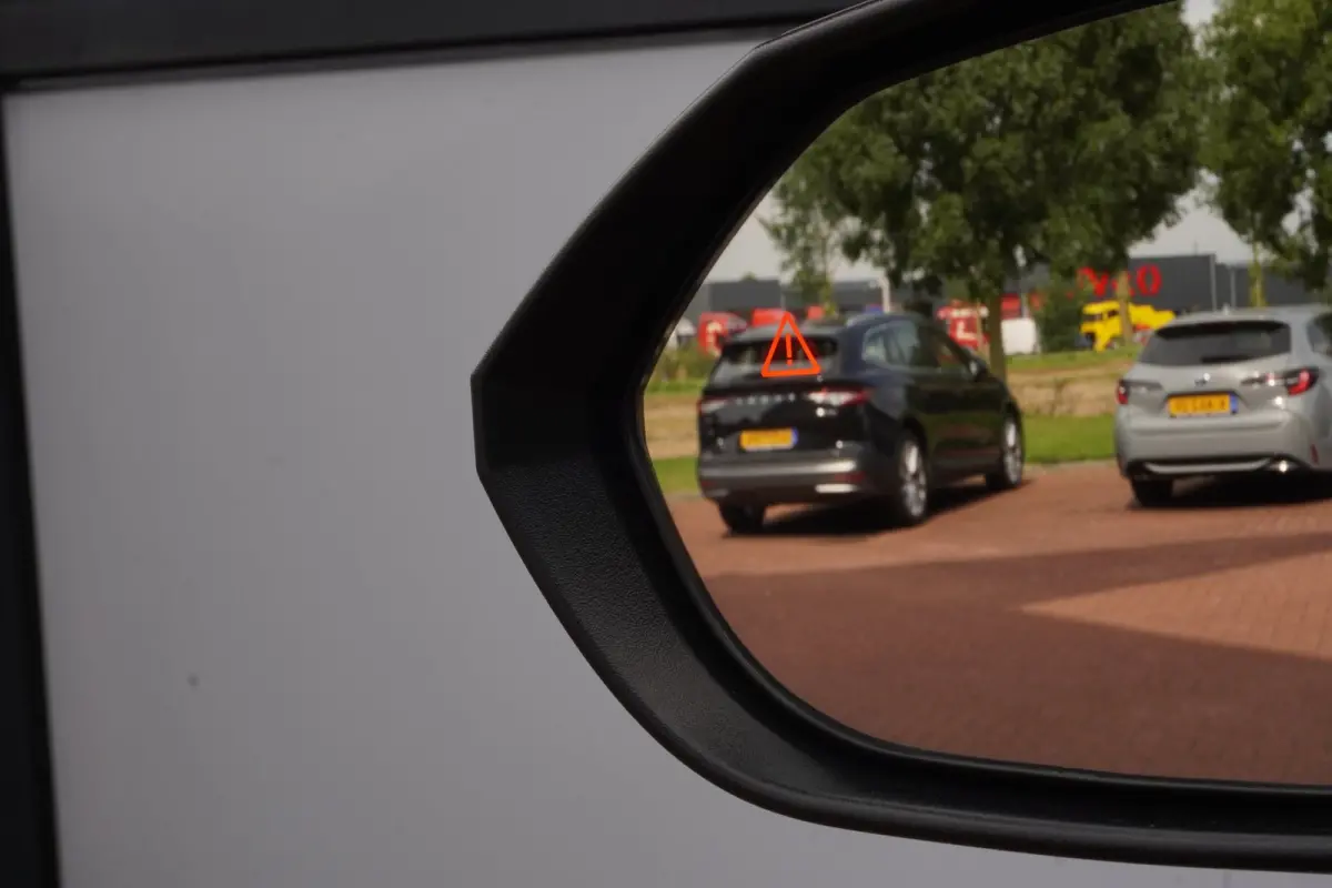 1.6 GDI HEV N Line Sky+Led+Pano-dak+Leder+360-Camera+18"lmv = UNIEK !!