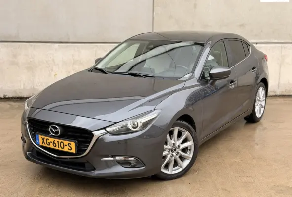 2.0 SkyActiv-G Leder HUD 18' Camera Keyless Navi Cruise Clima