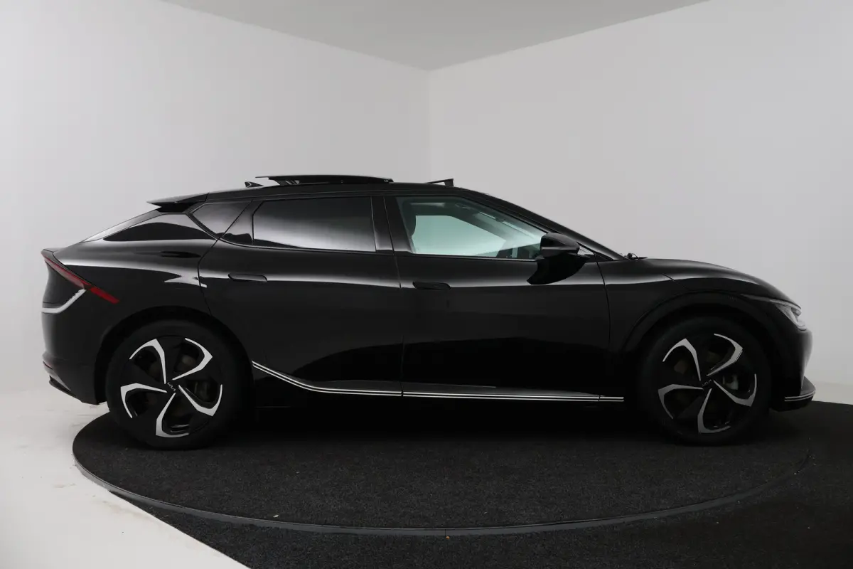 Plus Advanced 77.4 kWh SOH 100% (PANORAMADAK, STUUR-/STOELVERWARMING, SFEERVERLICHTING, MERIDIAN, EIGENAAR, MEMORY, AUTOPILOT)