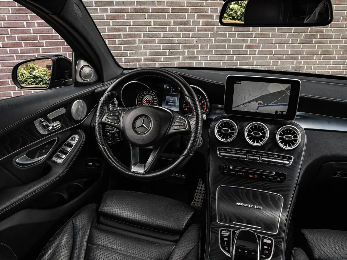 AMG 43 4MATIC | 63 S Edition |Schuifdak | Burmester | Distronic | HUD | Trekhaak | Luchtvering | Keyless | 360 Camera | Memory | Stoelverwarming | Stoelventilatie | Sfeerverlichting | 21" | 