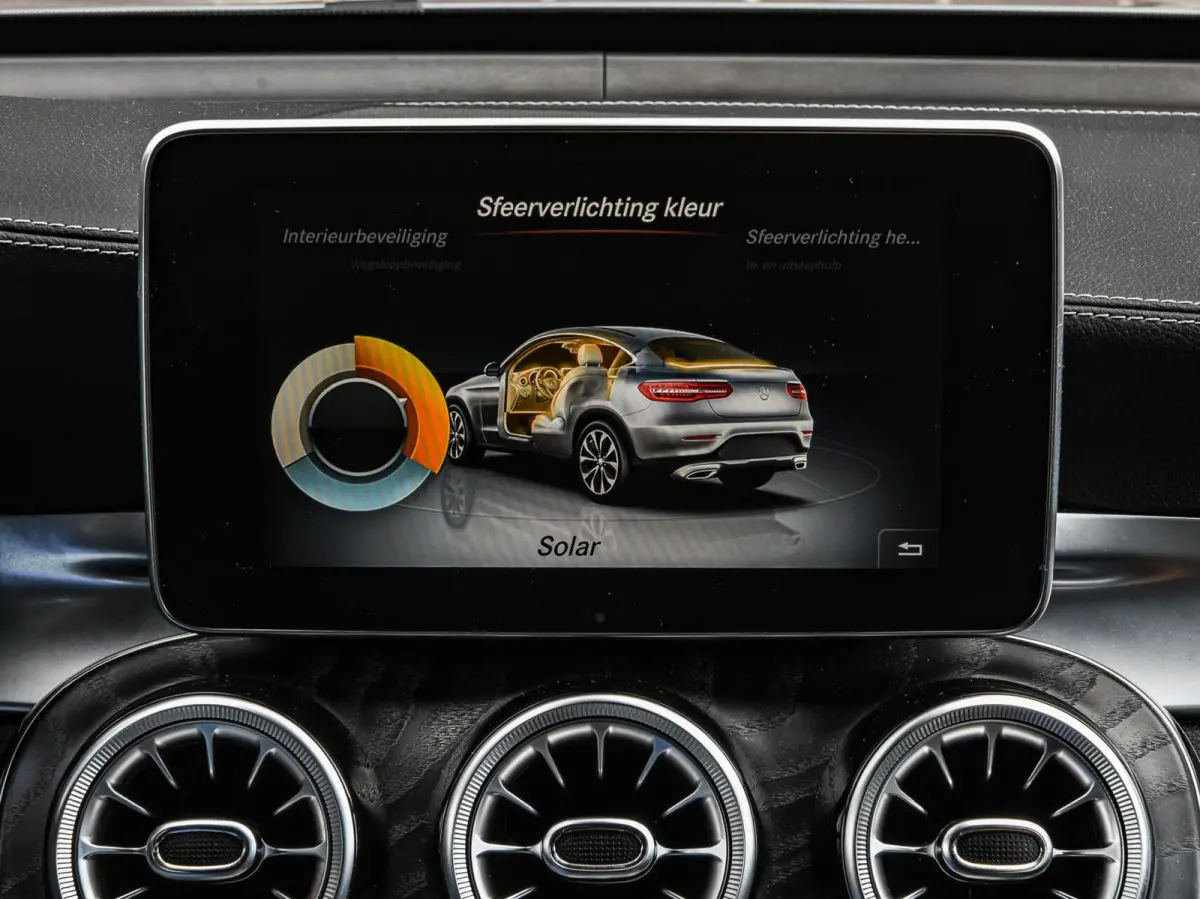 AMG 43 4MATIC | 63 S Edition |Schuifdak | Burmester | Distronic | HUD | Trekhaak | Luchtvering | Keyless | 360 Camera | Memory | Stoelverwarming | Stoelventilatie | Sfeerverlichting | 21" | 