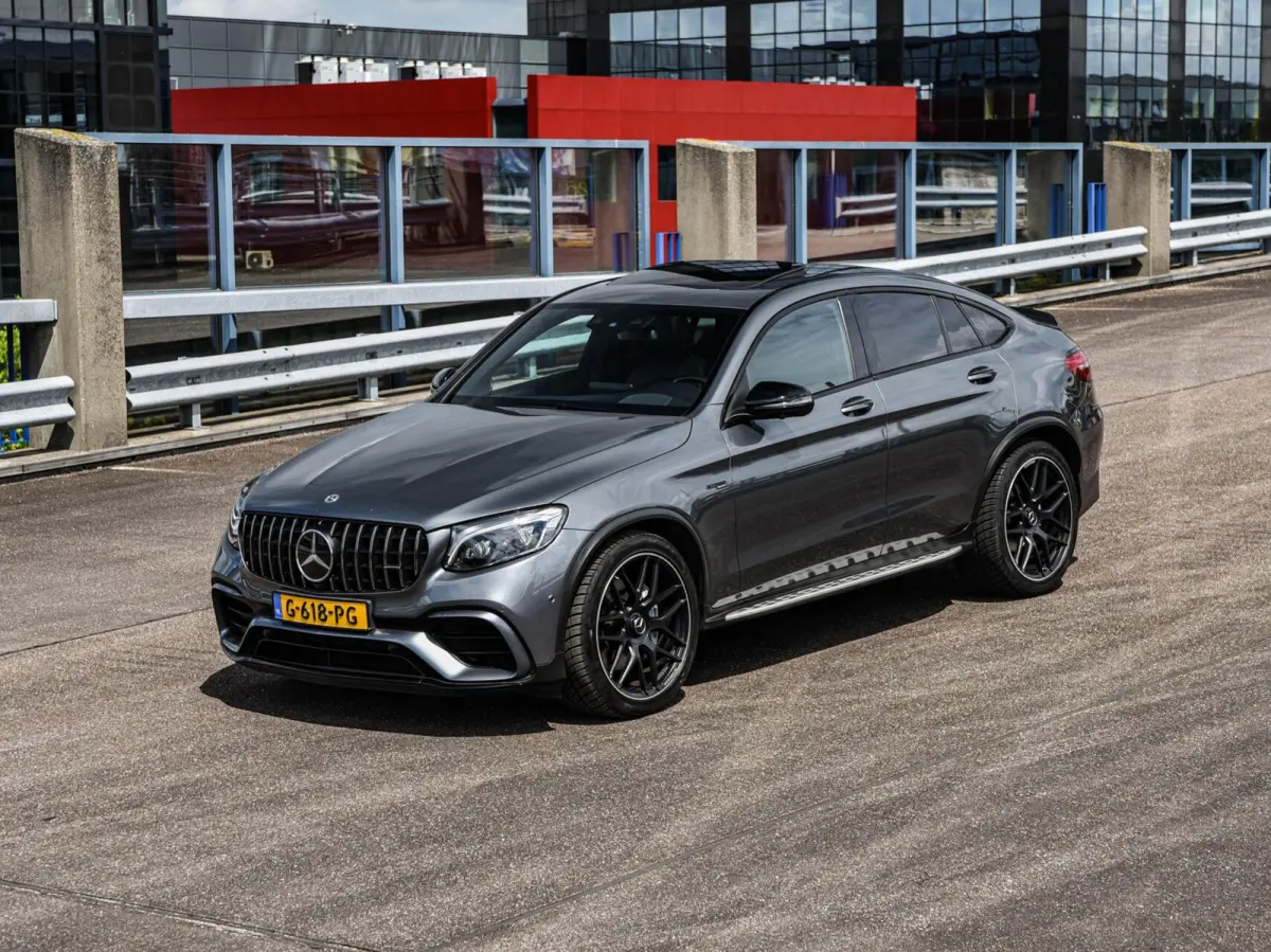 AMG 43 4MATIC | 63 S Edition |Schuifdak | Burmester | Distronic | HUD | Trekhaak | Luchtvering | Keyless | 360 Camera | Memory | Stoelverwarming | Stoelventilatie | Sfeerverlichting | 21" | 