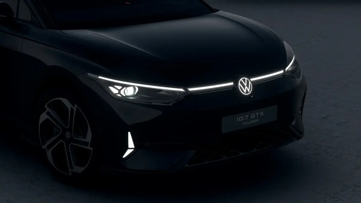 GTX Limited Edition | 'App-Connect' draadloze smartphone integratie | Koplampverlichting LED Matrix (IQ.Light) | Sfeerverlichting interieur (30 kleuren instelbaar)
