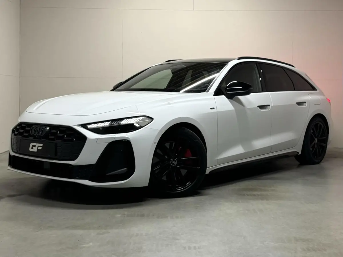 Avant 2.0 Quattro S-Line Pano 360° RS-Seats Passenger display