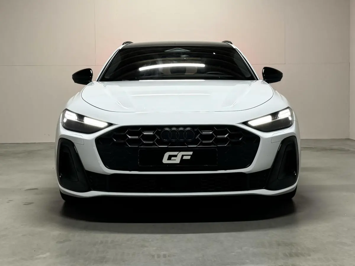 Avant 2.0 Quattro S-Line Pano 360° RS-Seats Passenger display