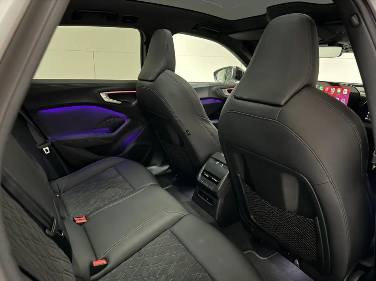 Avant 2.0 Quattro S-Line Pano 360° RS-Seats Passenger display