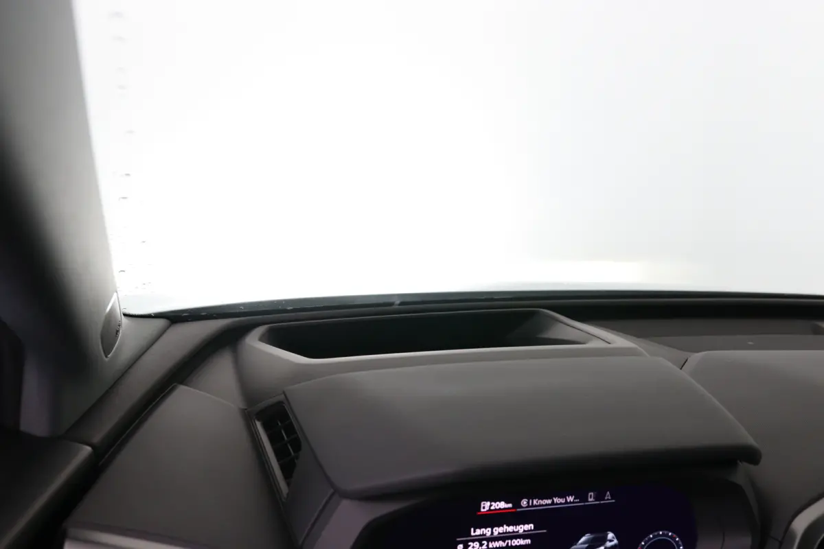 50 quattro Launch edition Advanced Plus 77 kWh | 1e Eigenaar! | Leder | Sonos Audio | Memory Zetels | LED | Camera | Stoelverwarming | Clima | Navi | Parkeersensoren | Elk. Achterklep | Keyl