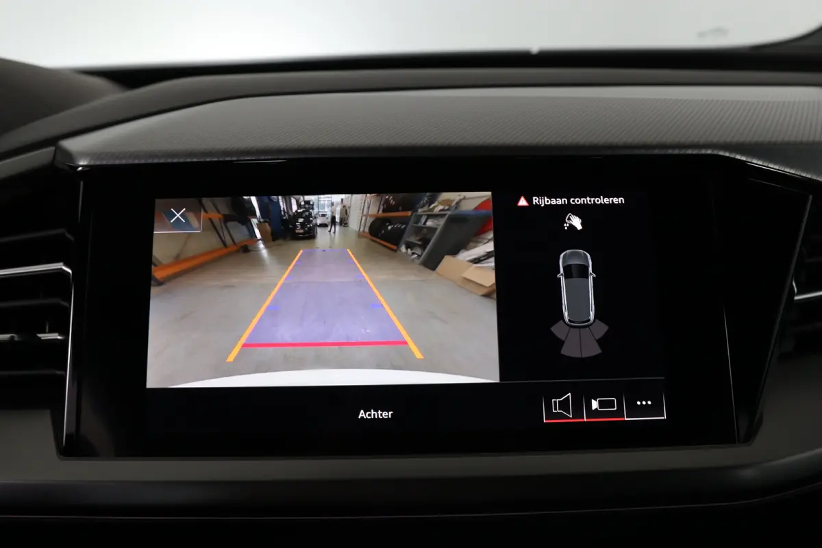 50 quattro Launch edition Advanced Plus 77 kWh | 1e Eigenaar! | Leder | Sonos Audio | Memory Zetels | LED | Camera | Stoelverwarming | Clima | Navi | Parkeersensoren | Elk. Achterklep | Keyl