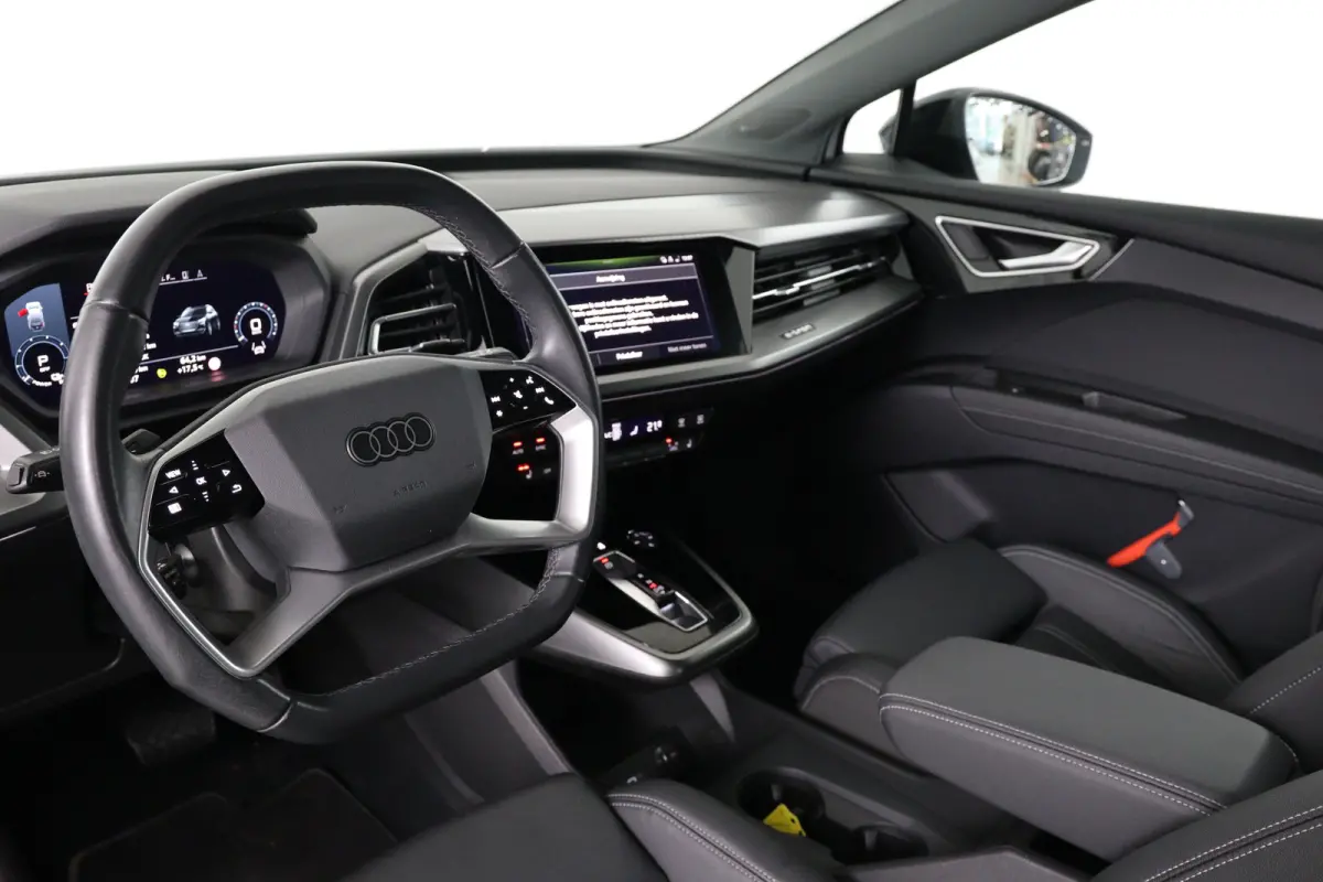 50 quattro Launch edition Advanced Plus 77 kWh | 1e Eigenaar! | Leder | Sonos Audio | Memory Zetels | LED | Camera | Stoelverwarming | Clima | Navi | Parkeersensoren | Elk. Achterklep | Keyl