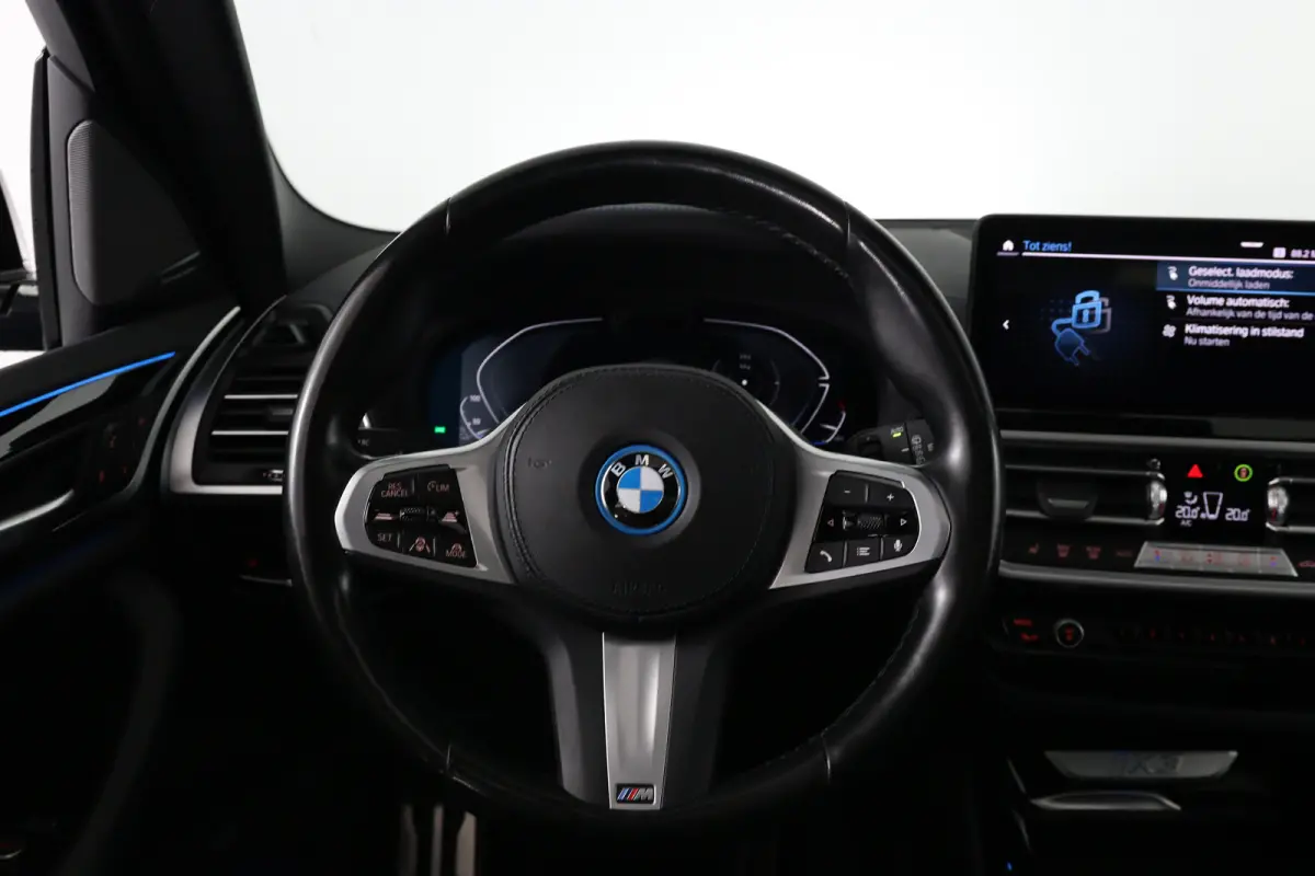 High Executive 80 kWh | M-Sport | Open Dak | Harman/Kardon | Leder | Memory Zetels | 360 Camera | LED | 20''' LMV | Cruise Adaptive | Sfeerverlichting | HUD | Keyless | Navi | Stoelverwarmin