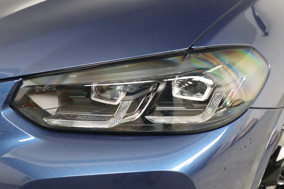 High Executive 80 kWh | M-Sport | Open Dak | Harman/Kardon | Leder | Memory Zetels | 360 Camera | LED | 20''' LMV | Cruise Adaptive | Sfeerverlichting | HUD | Keyless | Navi | Stoelverwarmin