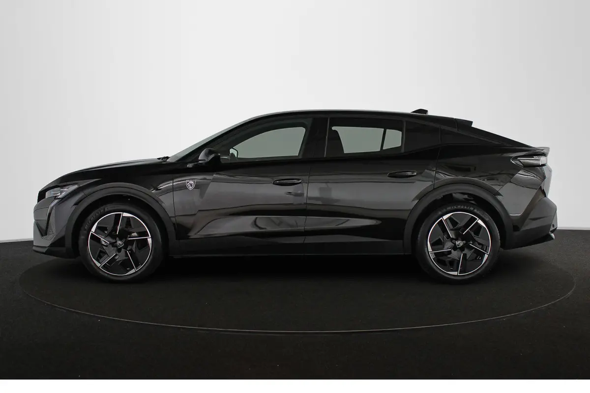 1.2 Hybrid 145 e-DCS6 GT Achteruitrijcamera Apple CarPlay