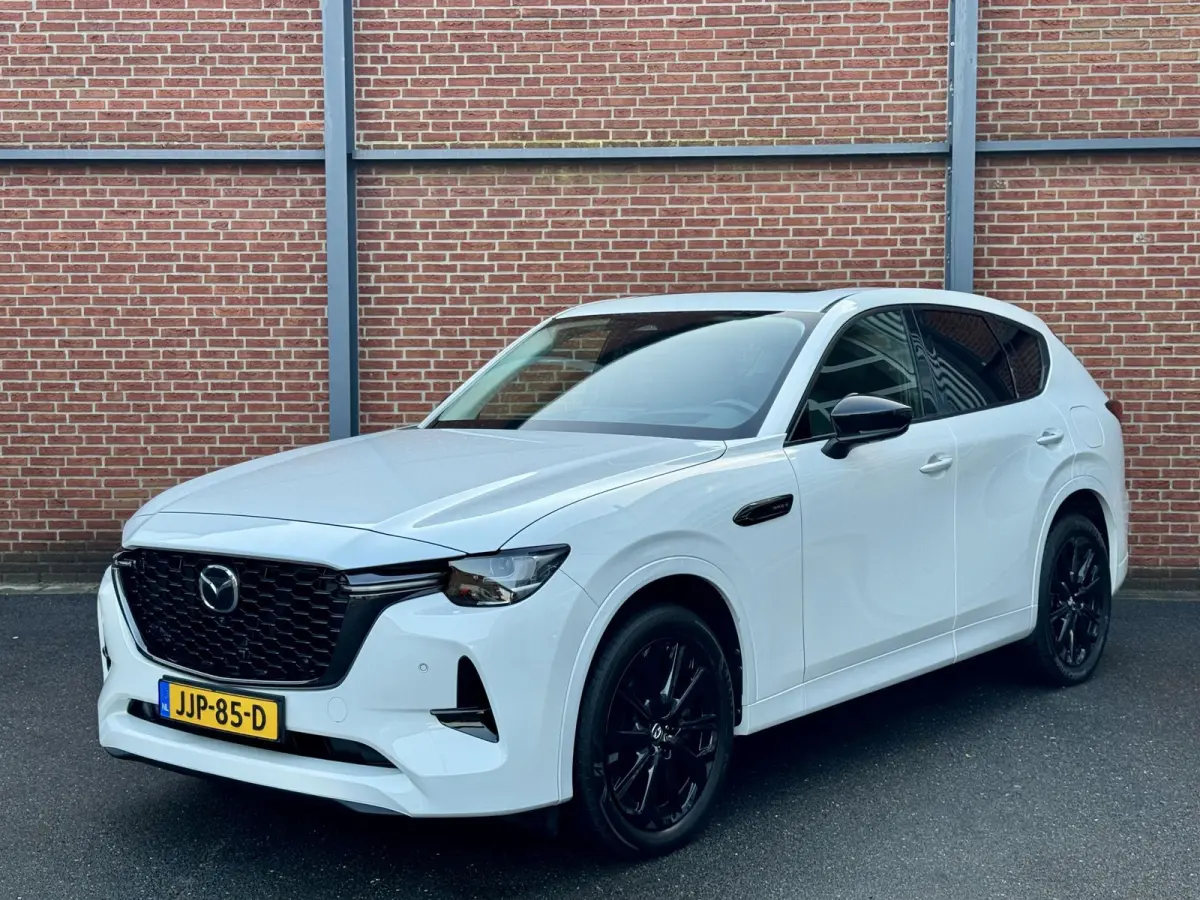 2.5 e-SkyActiv PHEV Homura Plus | Panoramadak | Stoelkoeling, Stuur en Stoel, Achterbankverwarming | 360 Camera | Cruise Control Adaptief | Lederen bekleding |