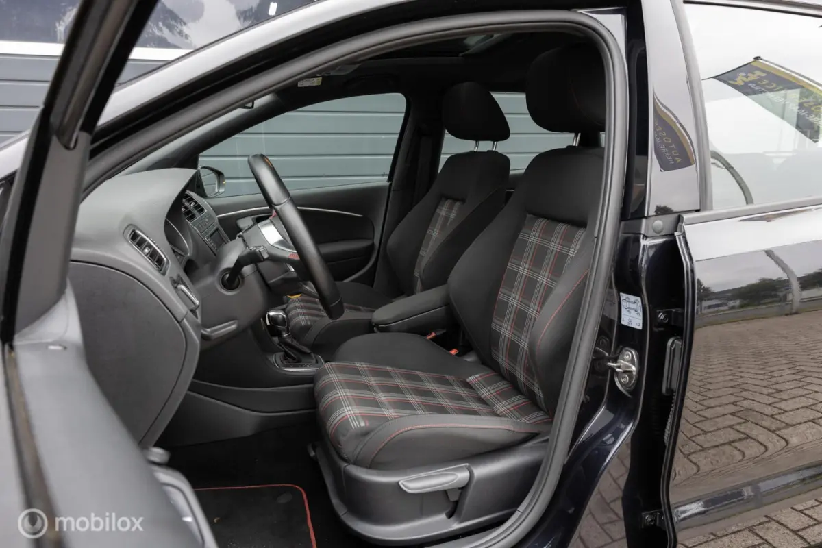 1.8 TSI GTI DSG LED Pano Clima NL AUTO Navi 5drs