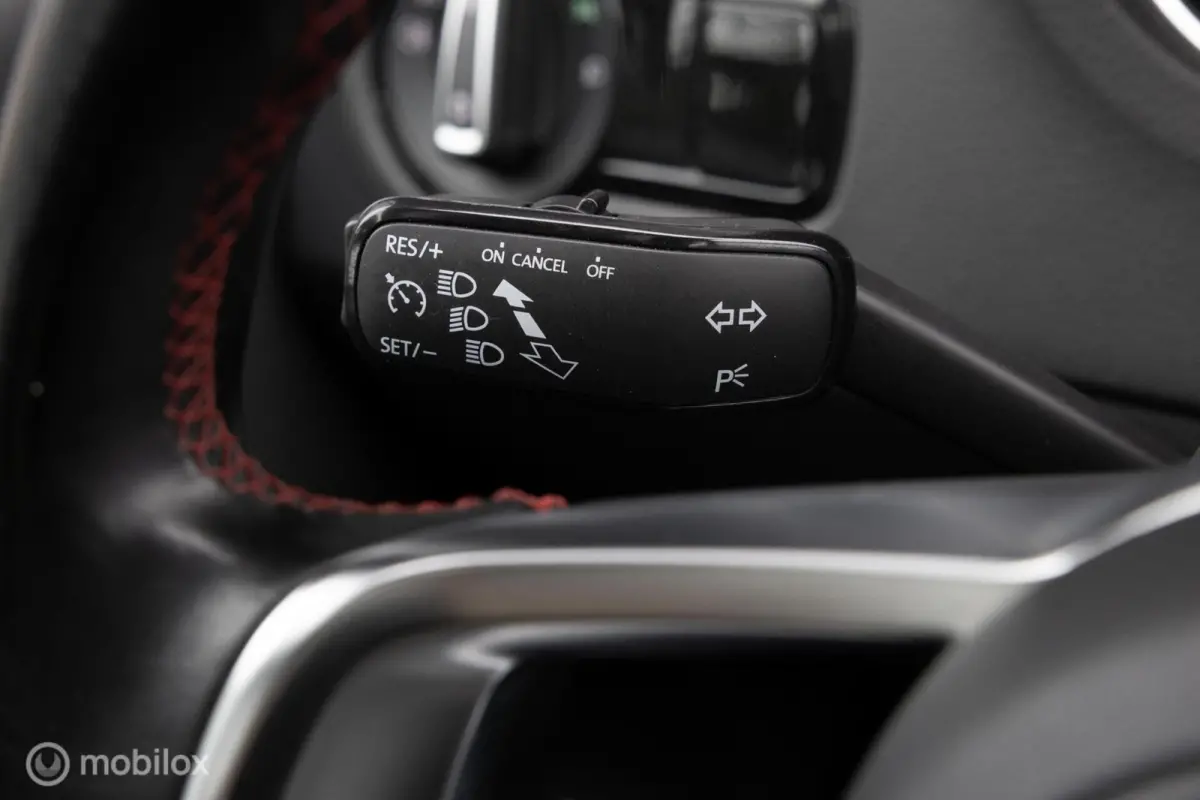 1.8 TSI GTI DSG LED Pano Clima NL AUTO Navi 5drs
