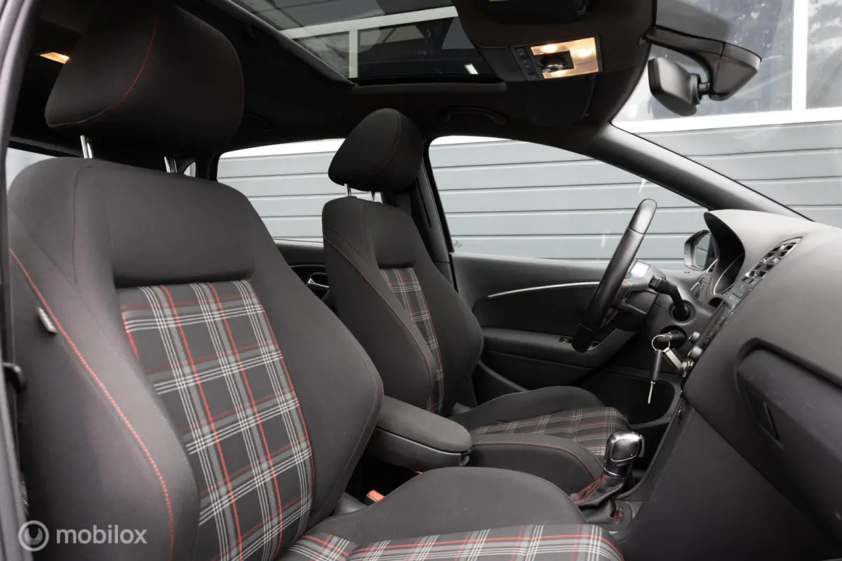 1.8 TSI GTI DSG LED Pano Clima NL AUTO Navi 5drs