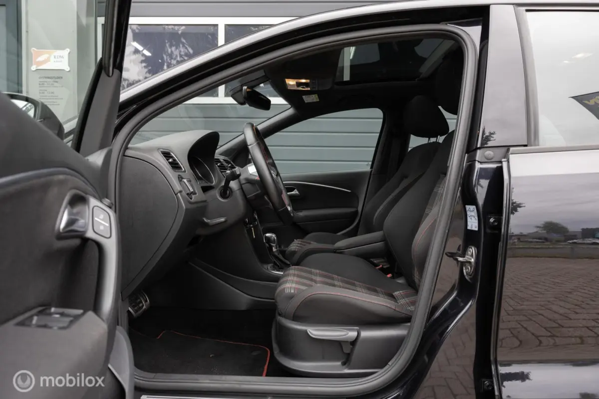 1.8 TSI GTI DSG LED Pano Clima NL AUTO Navi 5drs