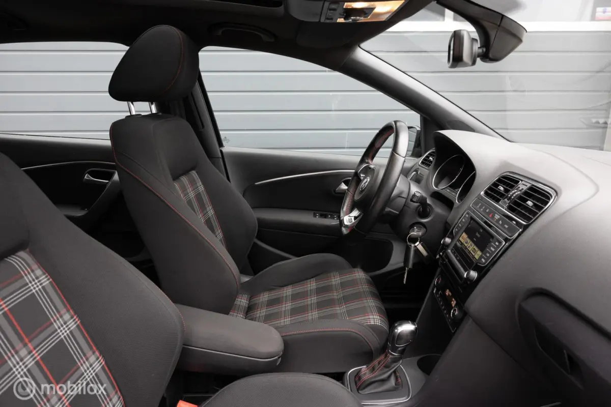 1.8 TSI GTI DSG LED Pano Clima NL AUTO Navi 5drs