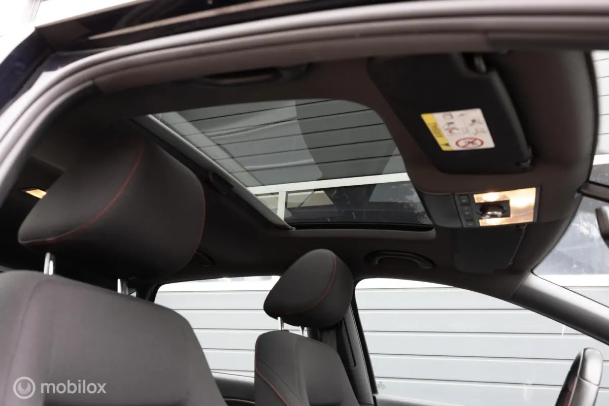1.8 TSI GTI DSG LED Pano Clima NL AUTO Navi 5drs