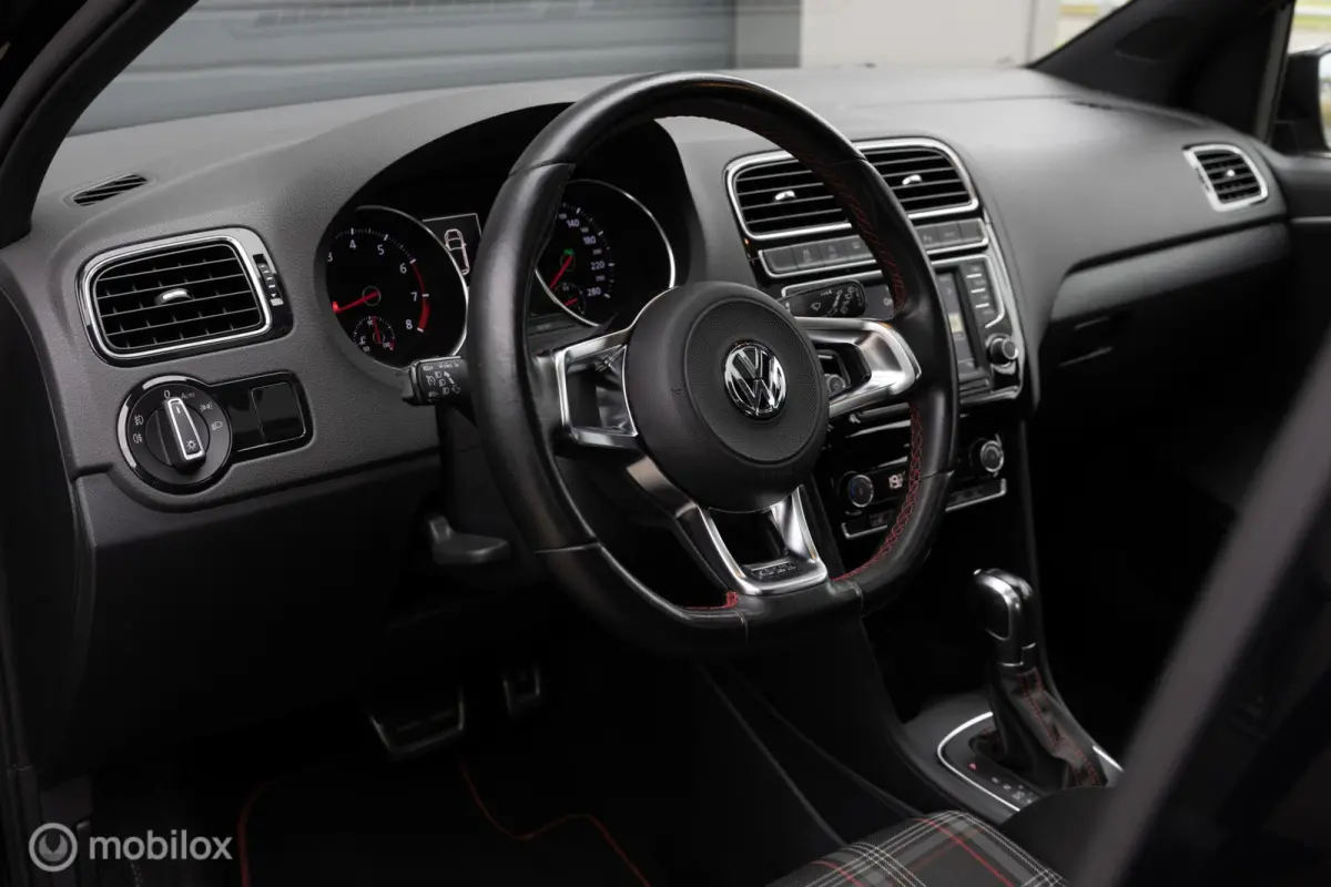 1.8 TSI GTI DSG LED Pano Clima NL AUTO Navi 5drs