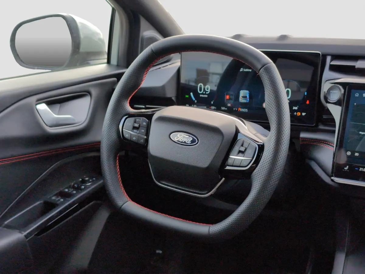 1.0 EcoBoost ST-Line X | Achteruitrijcamera | Airco (automatisch) | Armsteun voor