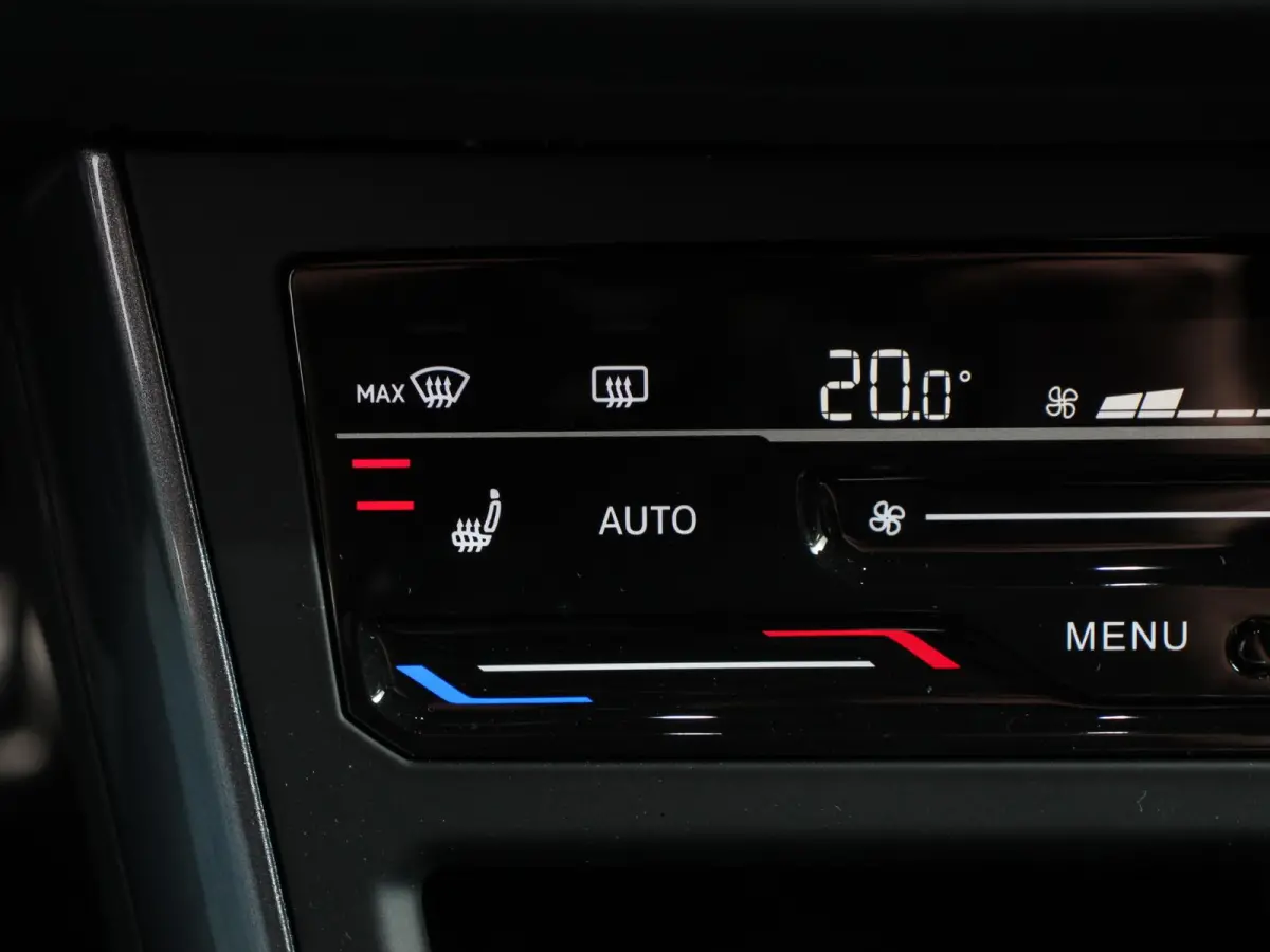 2.0 TSI GTI 207pk Automaat Digitale Cockpit Navigatie Apple Carplay/Android Auto Climate Control Extra getint Glas Stoelverwarming Dab Led Adaptive Cruise Control