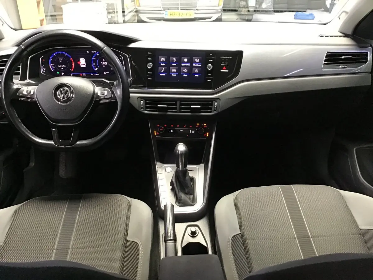 1.0 TSI Highline I New Apk + Banden + Accu I 2e Eigen I Digital Dash I Keyless I Clima I Cruise I Stoelverw I Led.