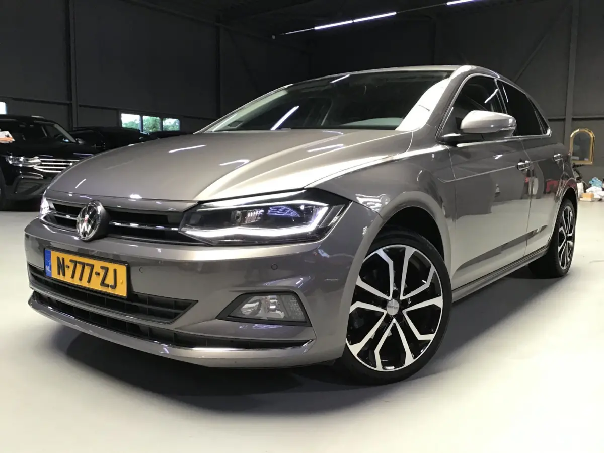 1.0 TSI Highline I New Apk + Banden + Accu I 2e Eigen I Digital Dash I Keyless I Clima I Cruise I Stoelverw I Led.