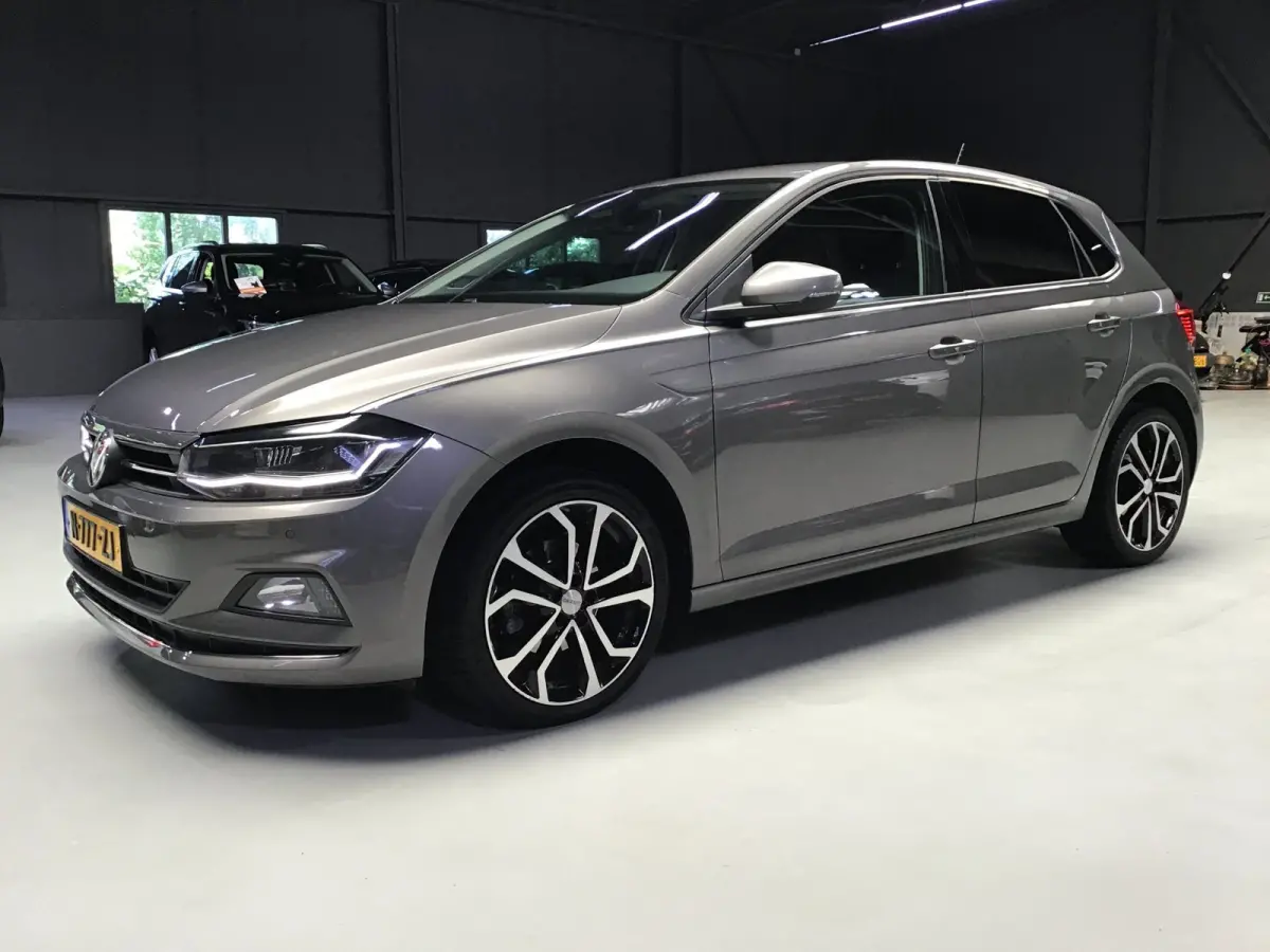 1.0 TSI Highline I New Apk + Banden + Accu I 2e Eigen I Digital Dash I Keyless I Clima I Cruise I Stoelverw I Led.