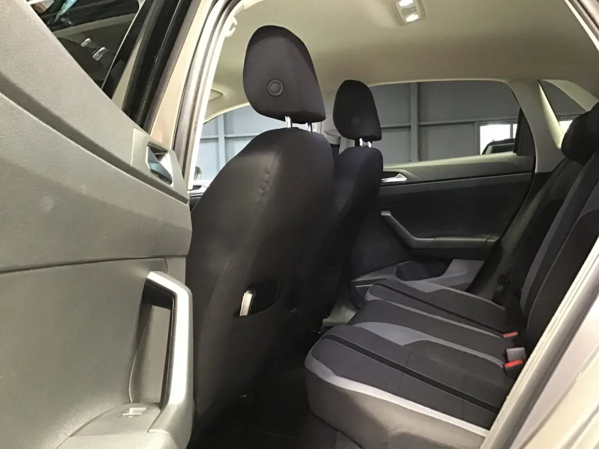 1.0 TSI Highline I New Apk + Banden + Accu I 2e Eigen I Digital Dash I Keyless I Clima I Cruise I Stoelverw I Led.