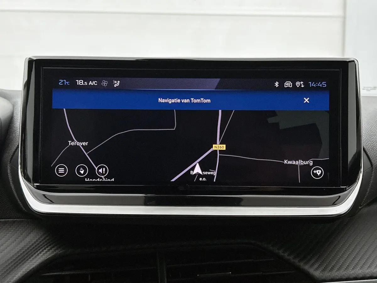 1.2 100pk Allure | Navigatie | Climate Control | Cruise Control | Camera | 17"LMV | LED | Apple Carplay/Android Auto |