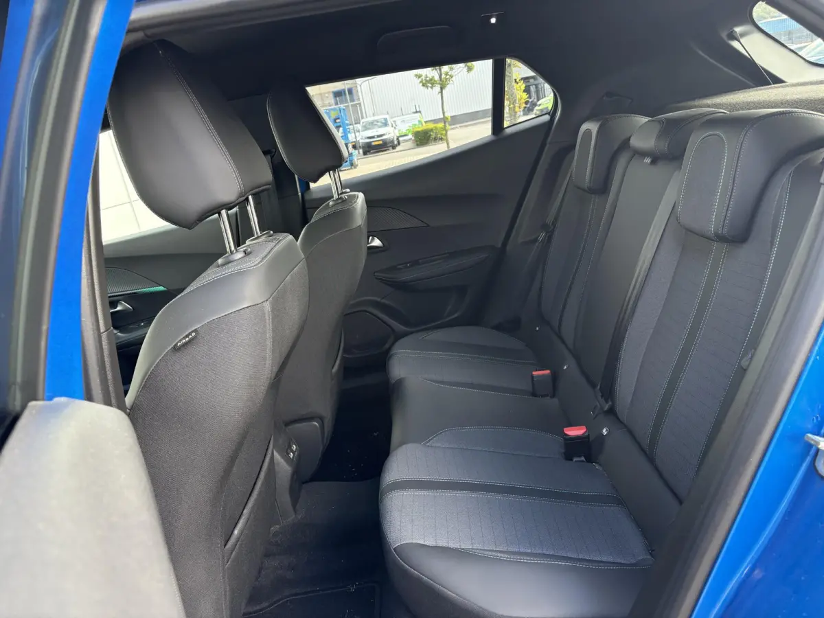 1.2 PureTech Allure Pack | Camera | Navigatie | 1e eigenaar | Apple Carplay/Android Auto